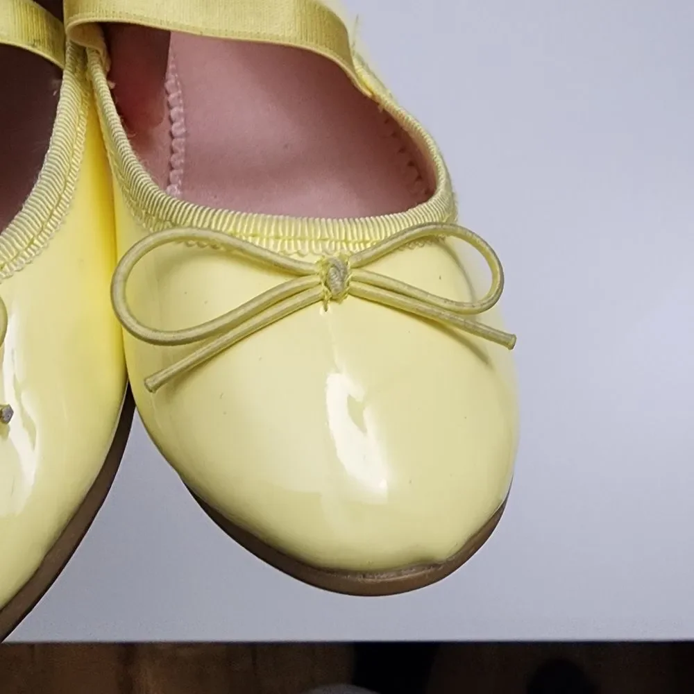 H&M Girls Yellow Patent Mary Jane Ballet Flats Shoes Size 12.5